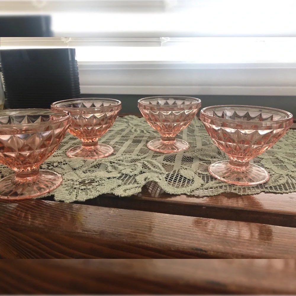 Pink sherbert Footed ice cream dishes/dessert bowls
